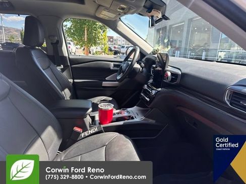 Used 2024 Ford Explorer Limited w/ Limited Technology Package AWD/4WD image 14