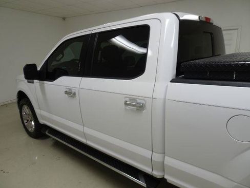 Used 2018 Ford F150 XLT w/ Equipment Group 302A Luxury AWD/4WD image 10