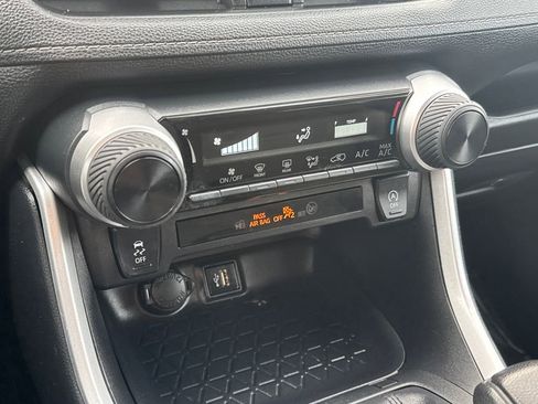Used 2024 Toyota RAV4 LE image 24