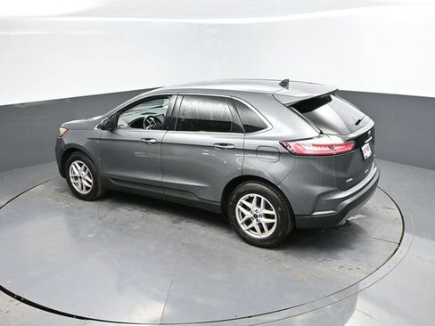 Used 2024 Ford Edge SEL AWD/4WD image 45