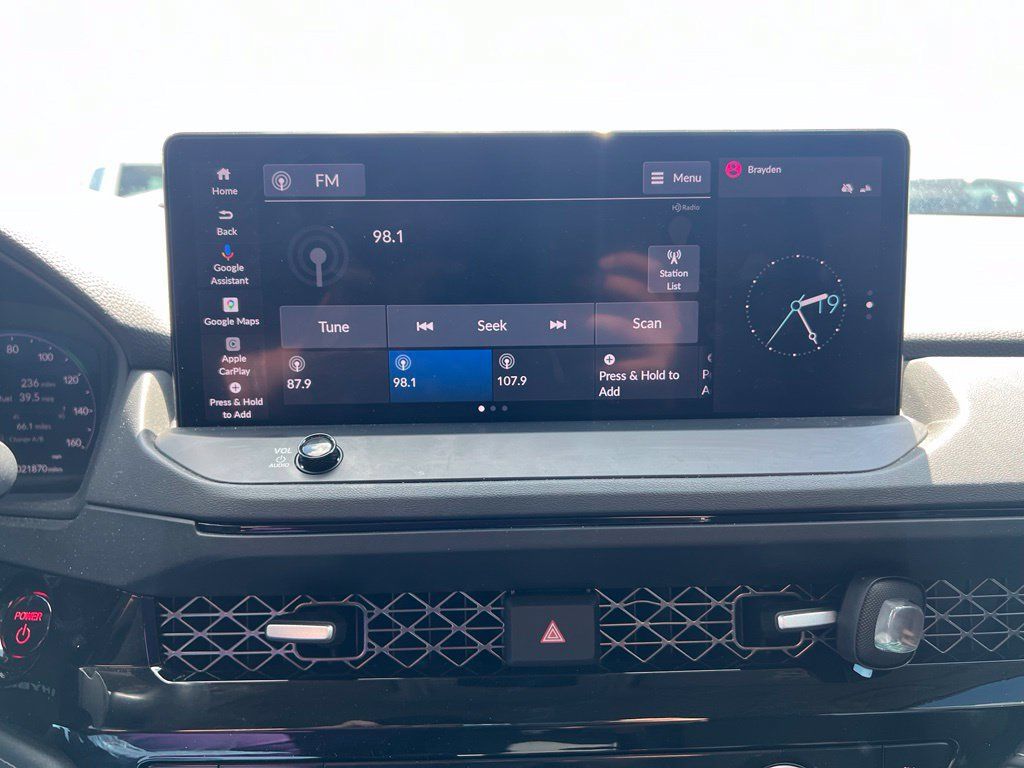 Used 2023 Honda Accord Touring image 16