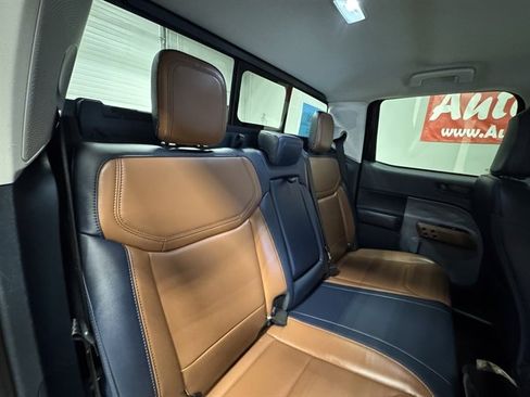 Used 2022 Ford Maverick Lariat w/ Lariat Luxury Package image 14