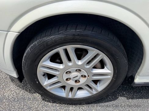 Used 2004 Lincoln LS RWD image 79