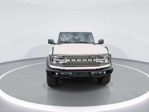 New 2025 Ford Bronco Badlands image 3