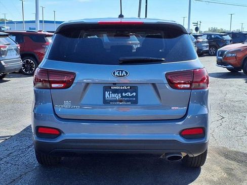 Used 2020 Kia Sorento LX image 5