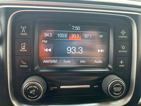 Used 2017 RAM 2500 SLT image 21