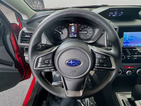 Used 2021 Subaru Crosstrek 2.0i image 11