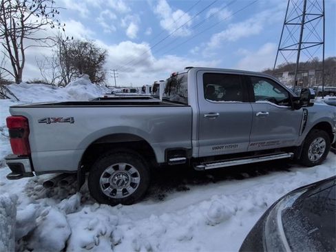 Certified 2024 Ford F350 Lariat w/ Chrome Package image 5