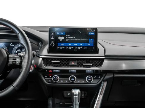 Used 2025 Acura ADX A-Spec image 15