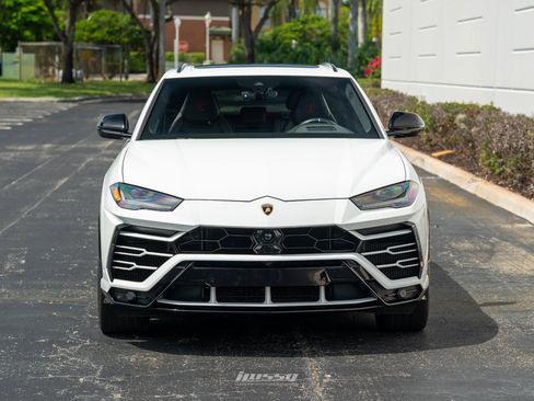 Used 2021 Lamborghini Urus image 6