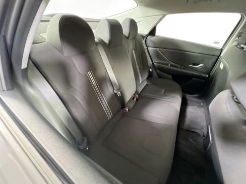 Used 2023 Hyundai Elantra SEL FWD image 24