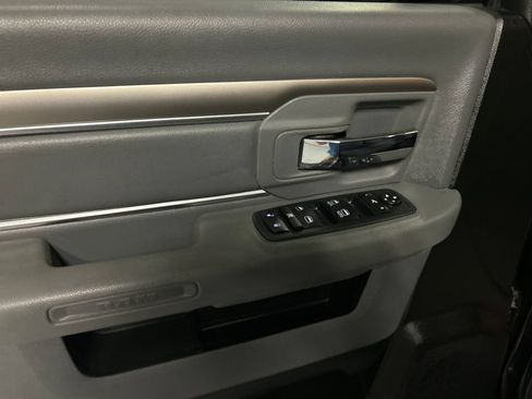 Used 2019 RAM 1500 Big Horn AWD/4WD image 12