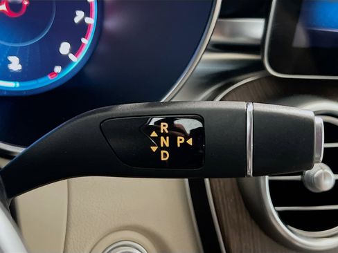 Used 2021 Mercedes-Benz C 300 Sedan image 12