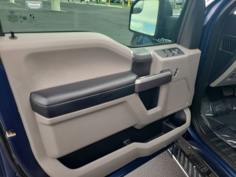 Used 2020 Ford F150 XLT w/ Equipment Group 301A Mid AWD/4WD image 13