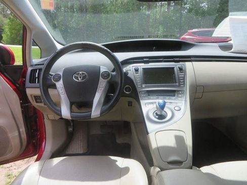 Used 2010 Toyota Prius One FWD image 10