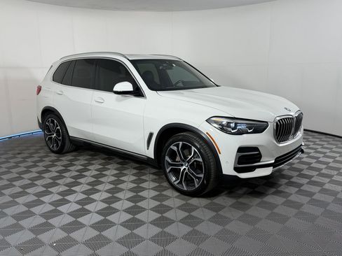 Used 2023 BMW X5 sDrive40i w/ Parking Assistance Package image 7