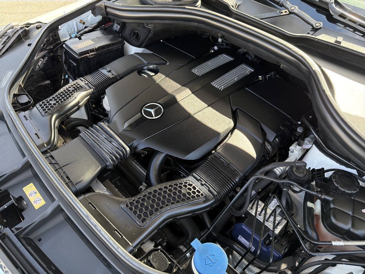 Used 2015 Mercedes-Benz GL 450 4MATIC image 14