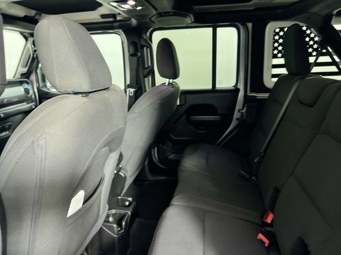 Used 2020 Jeep Wrangler Unlimited Sport AWD/4WD image 25