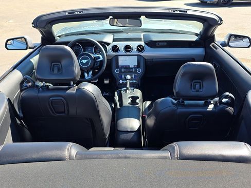 Used 2020 Ford Mustang Premium image 14