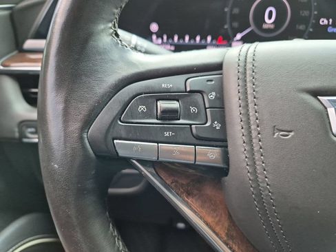 Used 2023 Cadillac Escalade Premium Luxury Platinum AWD/4WD image 18
