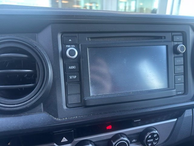 Used 2017 Toyota Tacoma SR RWD image 10
