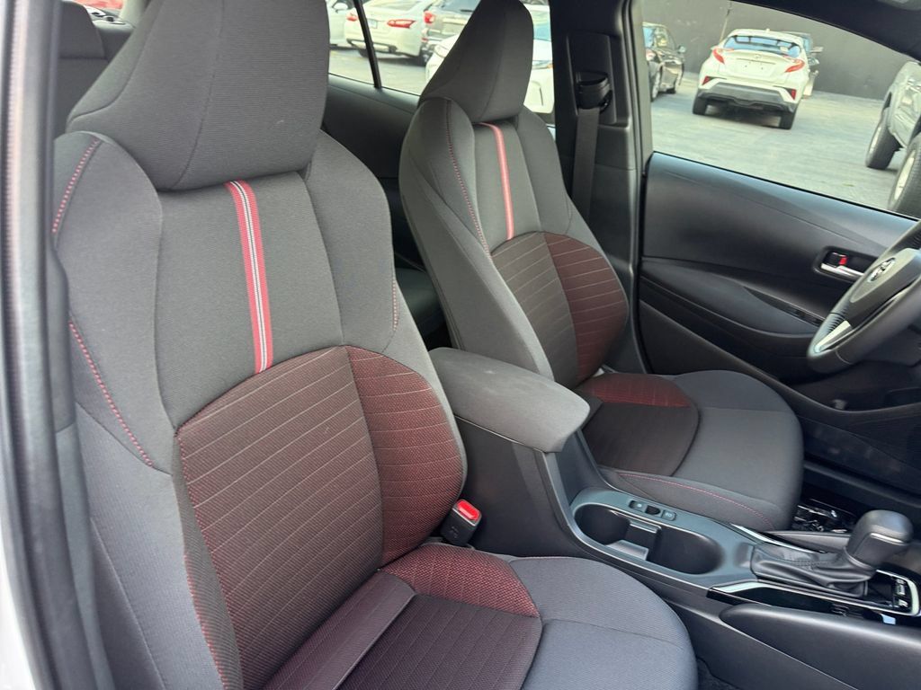 Certified 2026 Toyota Corolla SE AWD/4WD image 18