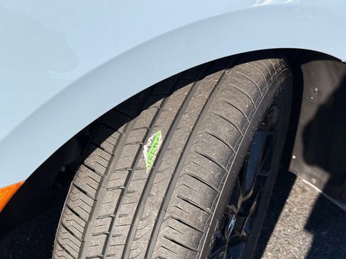 Used 2023 Honda Odyssey Sport image 11