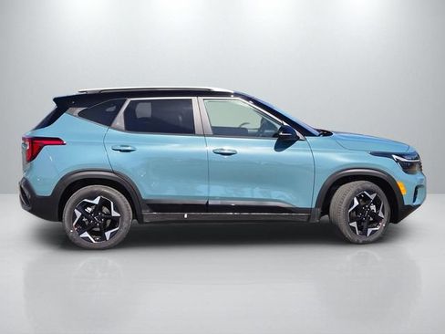 New 2026 Kia Seltos S FWD image 4