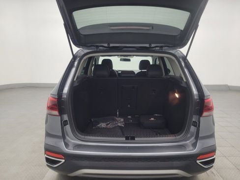 Used 2022 Volkswagen Taos SE FWD image 29