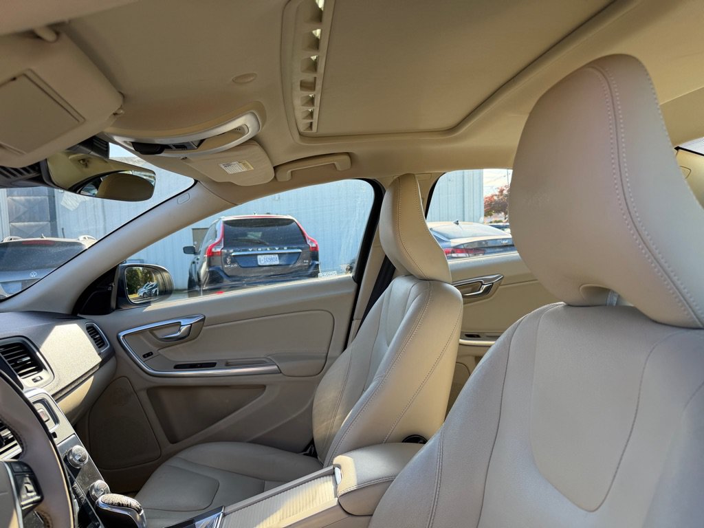 Used 2015 Volvo S60 T5 Platinum FWD image 13