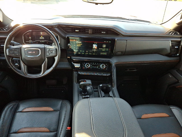 Used 2023 GMC Sierra 1500 AT4 w/ AT4 Premium Package AWD/4WD image 11