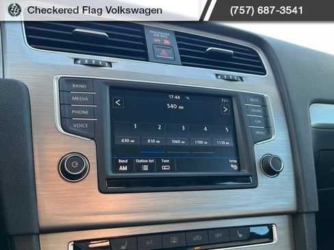 Used 2017 Volkswagen Golf Wolfsburg Edition FWD image 38