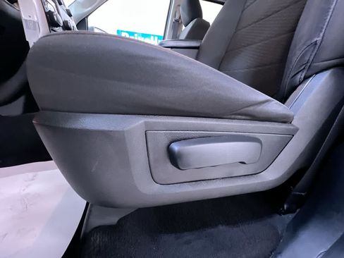 Used 2019 RAM 1500 Warlock AWD/4WD image 13