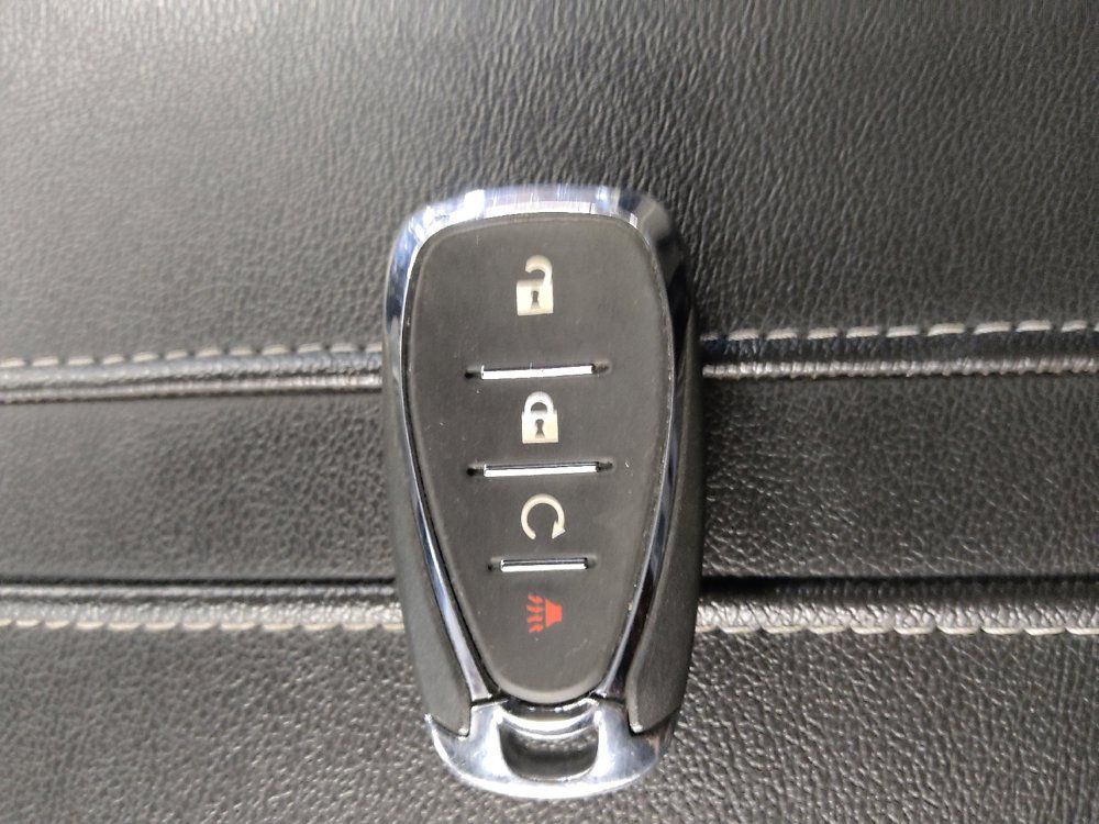 Used 2025 Chevrolet Blazer LT FWD image 32