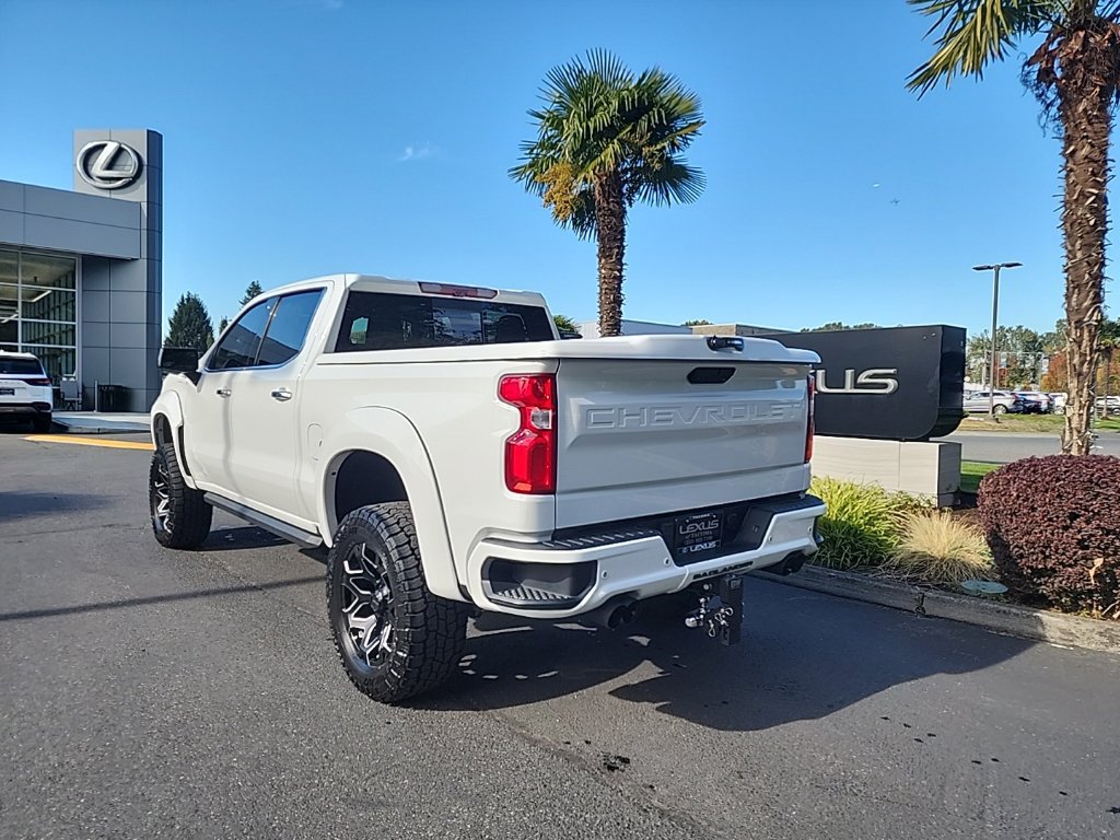 Used 2020 Chevrolet Silverado 1500 LTZ w/ LTZ Plus Package AWD/4WD image 3