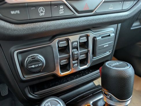 New 2026 Jeep Gladiator Sport image 26