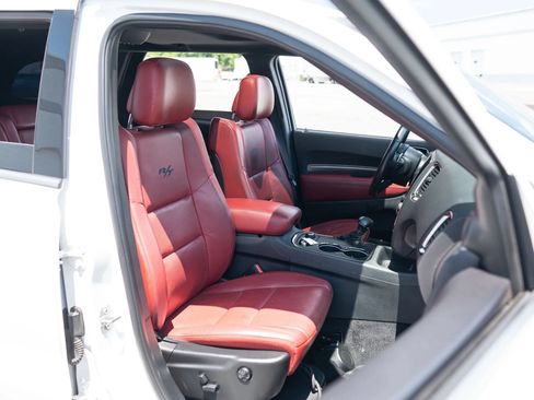Used 2018 Dodge Durango R/T w/ Technology Group AWD/4WD image 19