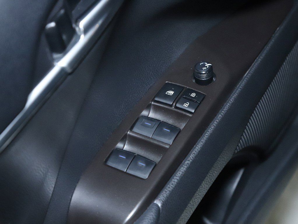 Used 2024 Toyota Camry SE FWD image 17