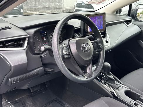 Used 2024 Toyota Corolla LE FWD image 14