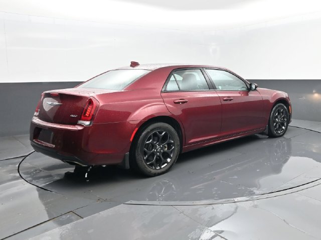 Used 2021 Chrysler 300 Touring AWD/4WD image 21