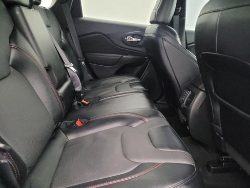 Used 2022 Jeep Cherokee Trailhawk w/ Sun, Sound & Nav Group image 19