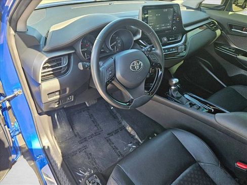 Used 2021 Toyota C-HR Limited image 9