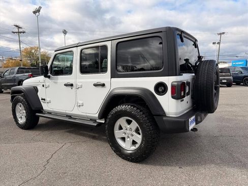Used 2021 Jeep Wrangler Unlimited Sport image 8