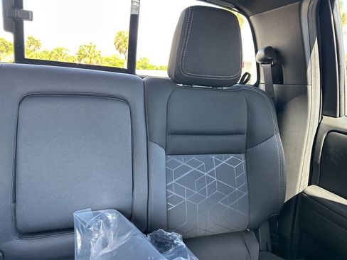 New 2026 Nissan Frontier SV image 15