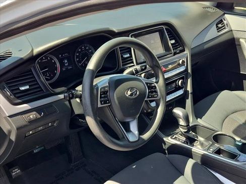 Used 2019 Hyundai Sonata SE FWD image 10