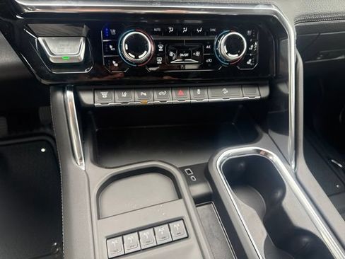 New 2026 GMC Sierra 2500 Denali w/ Denali Reserve Package AWD/4WD image 21