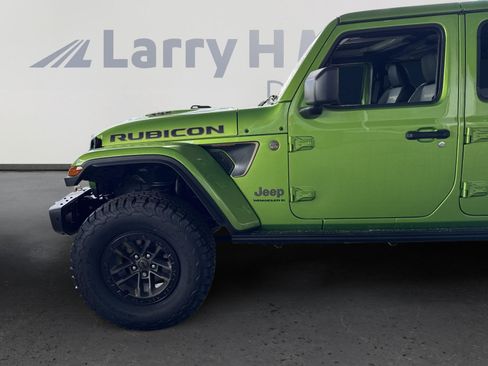 New 2025 Jeep Wrangler Unlimited Rubicon 392 image 10