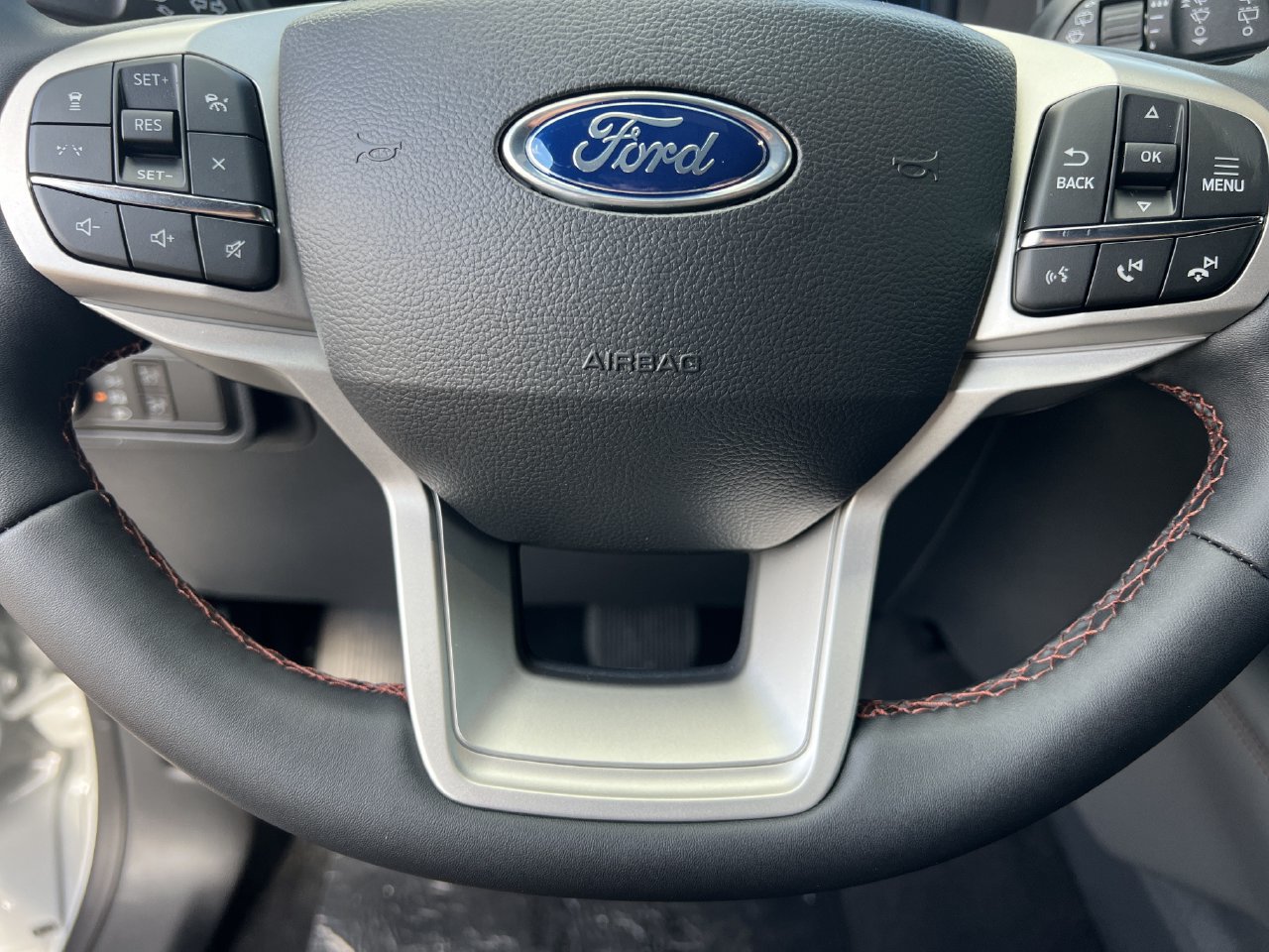New 2027 Ford Explorer Active w/ Active Comfort Package RWD image 9