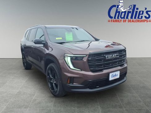 Used 2025 GMC Acadia Elevation w/ Black Edition AWD/4WD image 3