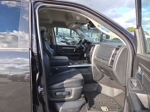 Used 2018 RAM 2500 Big Horn w/ Sport Appearance Group image 14